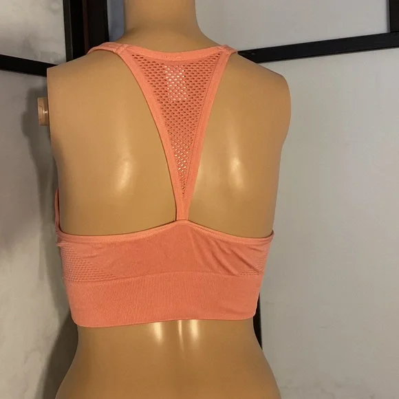 New Balance Sports Bra - Picture 3 of 4